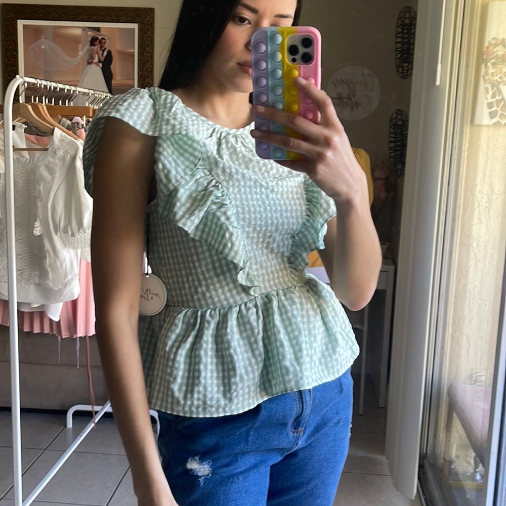 Blusa de cuadros con vuelo para dama